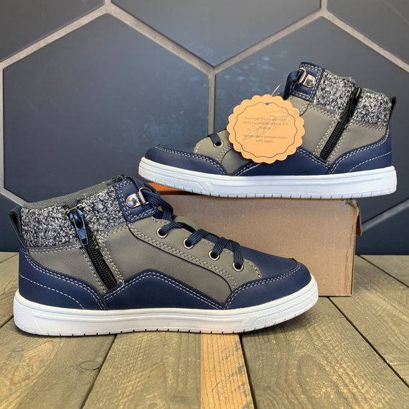 ~New W/ Box! Kids Dream Pairs Navy Sneaker Boots Comfortable Fall Winter Size 3 - Picture 2 of 6